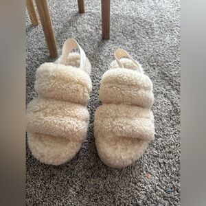 UGG Wmns Oh Fluffita Platform Sandal "Natural"